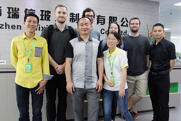 客户找星空官方网站-星空xingkong(中国)
工厂选择了瑞信玻璃